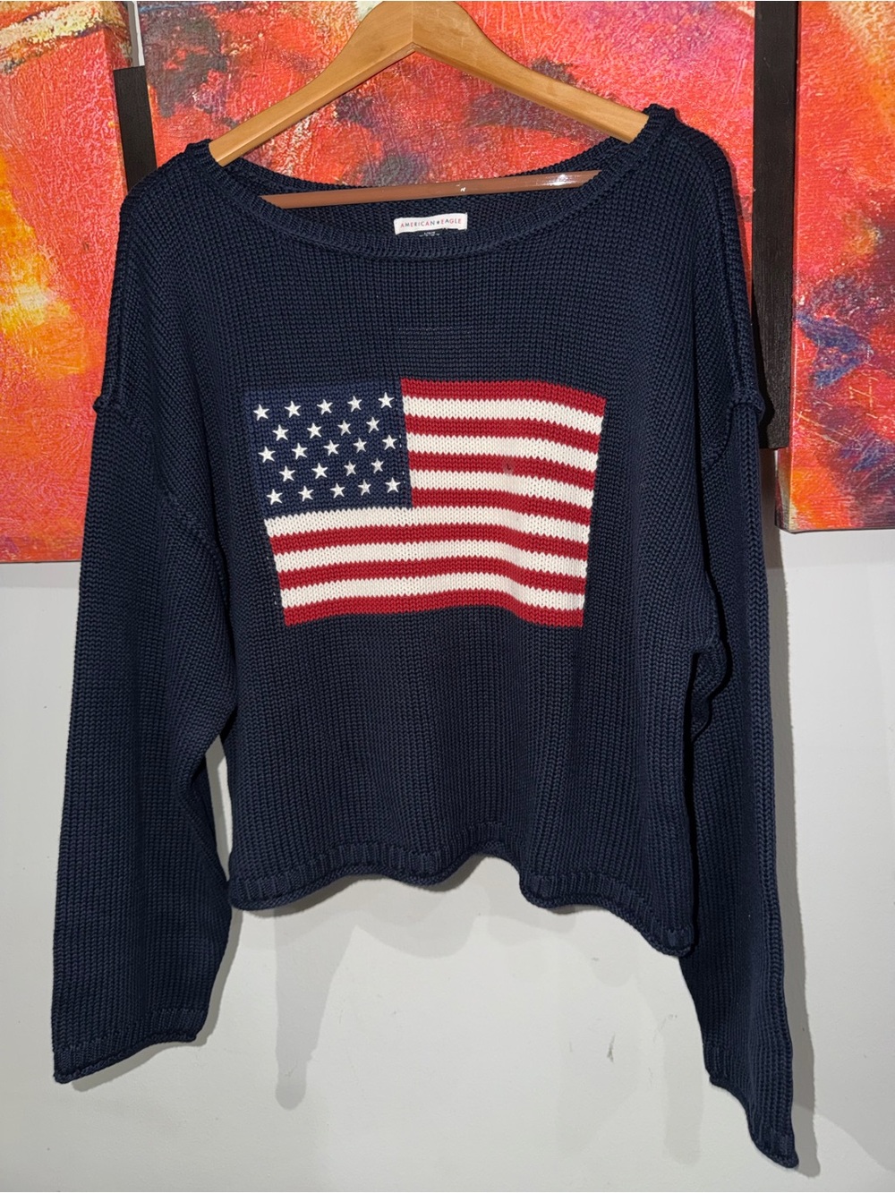 AE American Flag Graphic Sweater. Size: L.
